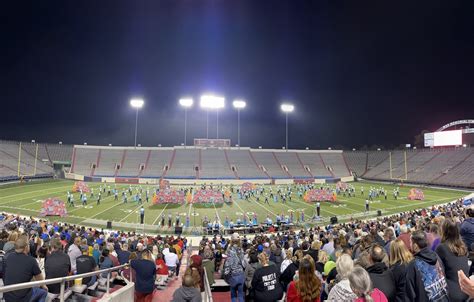 Cabot High School on Twitter: "Cabot band ready to perform on the turf ...