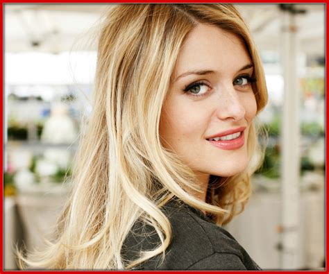 Daphne Oz Pictures