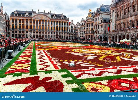 Brussels, Belgium, August 18 2018. Flower-carpet on the Grand-Place ...