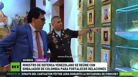 Ministro De Defensa Venezolano Se Reúne Con Embajador De Colombia Para