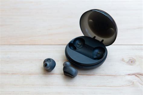 10 Best True Wireless Earbuds In 2022 Road Affair