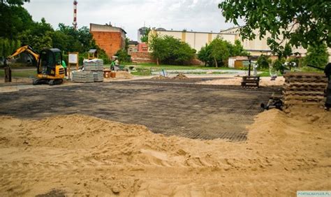 Malbork Rewitalizacja podwórek i skweru w Śródmieściu Tak wyglądają