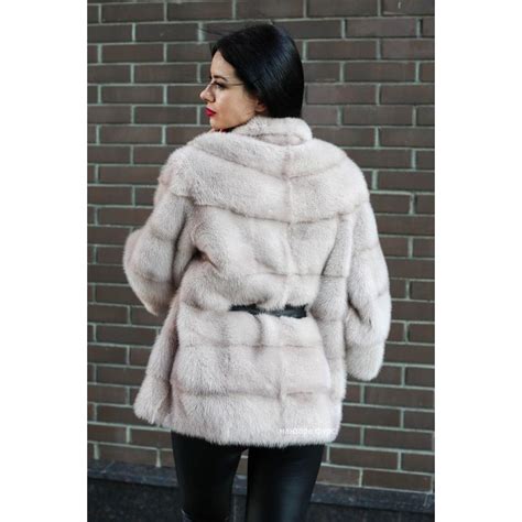 ШУБА светло-БЕЖЕВАЯ из меха НОРКИ - арт. 190 купить