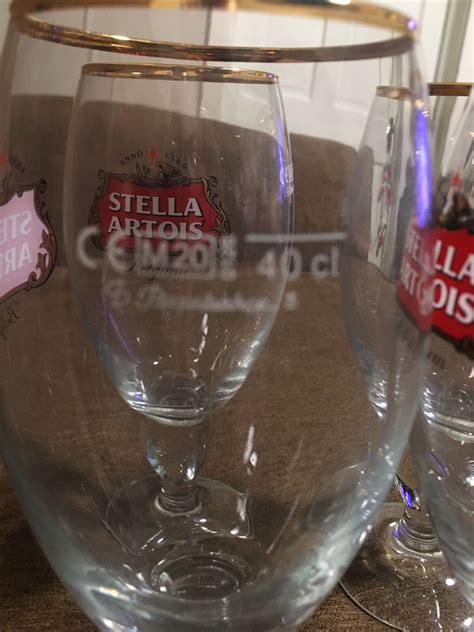 Stella Artois Gold Rimmed Beer Chalice Glasses Set Of 4 Glasses 40 Cl 8” Tall Ebay