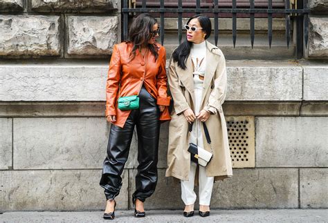13 Best Australian Fashion Brands: Aussie Fashion & Style