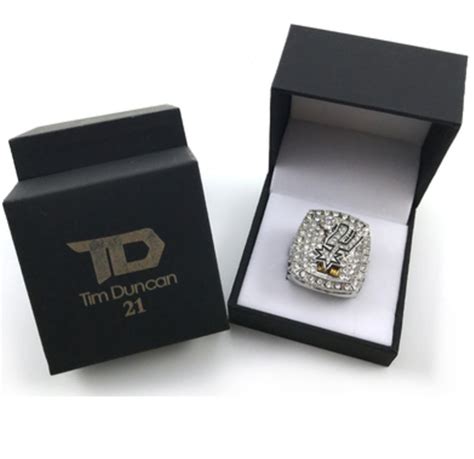 Tim Duncan Single Spurs Championship ring. – Big 3 Collectables