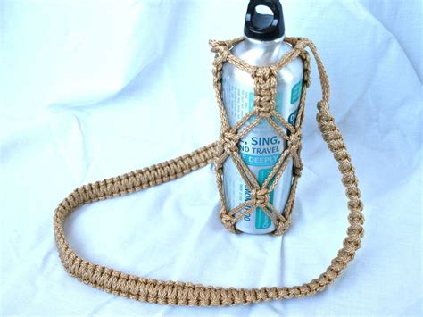 Stylish Diy Paracord Bottle Holder Ideas Crochet Water Bottle