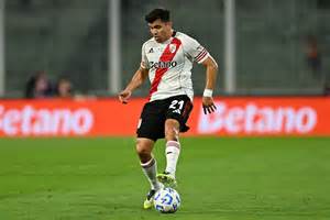 Vasco Da Gama sondeó a Marcos Acuña, ¿se va de River en el mercado?