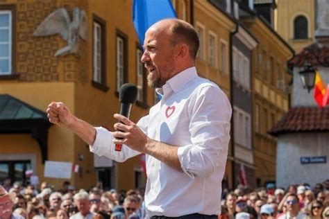 Borys Budka zaatakowany na parkingu Galerii Katowickiej Poseł miał