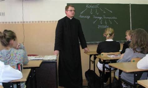 We Wrocławiu został pobity rekord w odejściu z lekcji religii Na