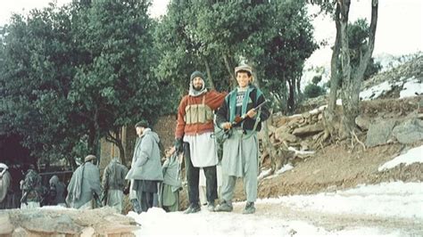 Fotos Inéditas Revelan Cómo Vivía Bin Laden En Su Escondite Secreto De Tora Bora Infobae