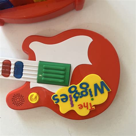 The Wiggles Keyboard And Guitar 2019 Retro Unit