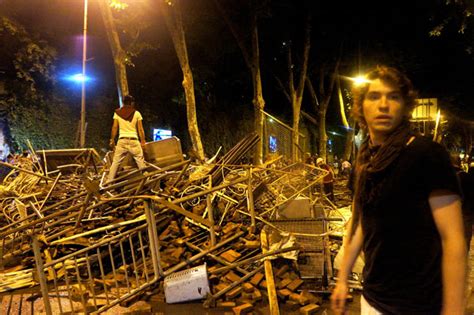 On The Front Lines In Turkey 10 Photos From The Anti Government