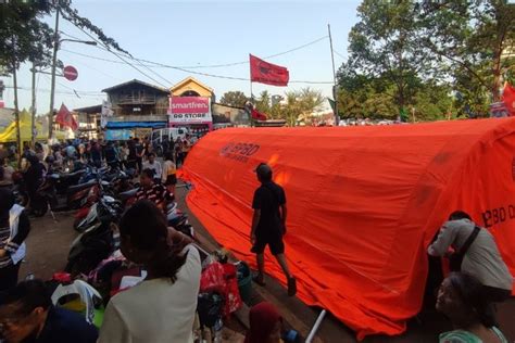 BPBD DKI Bangun Tenda Pengungsian Untuk Korban Kebakaran Di Manggarai