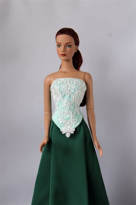 Gowns Dresses Fashion Dresses Formal Dresses Fashion Royalty Dolls