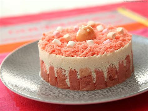 Charlotte Aux Litchis Et Aux Biscuits Roses De Reims Recette