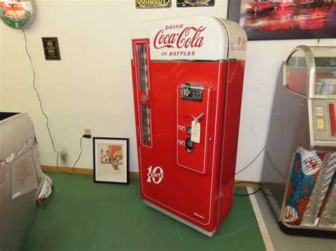 Lot L Coca Cola Vendo Model B Vending Machine Vanderbrink Auctions