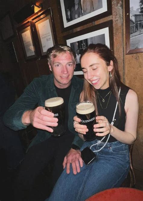 Forever Irish Mammy Tiktok Star Aisling Kearns Shares Engagement News