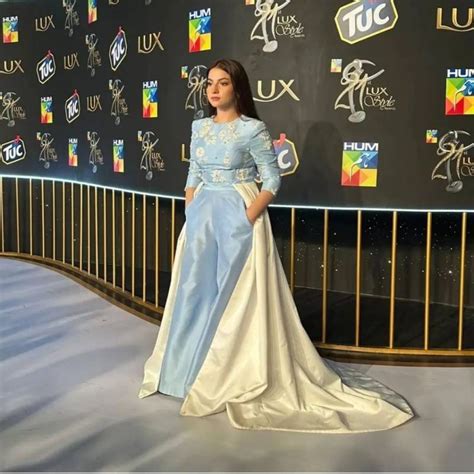 Pakistani Divas Shine At Lux Style Awards 2022 Red Carpet