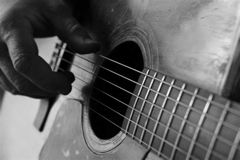 Folk Guitar Chord Progressions