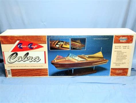 1232 Wooden | Dumas Boats 1955 Chris Craft Cobra Model Boat Kit