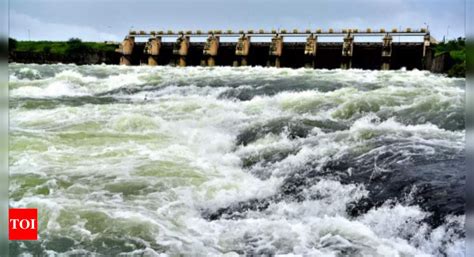 Nashik Rain Heavy Rain Lashes Nashik Dam Water Released Towards