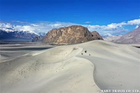 Skardus Superb Landscapes Walking The Sarfranga Cold Desert Re