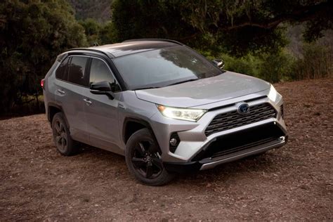 2021 Toyota RAV4 Hybrid vs. Honda CR-V Hybrid: 1 Edges Out the Other