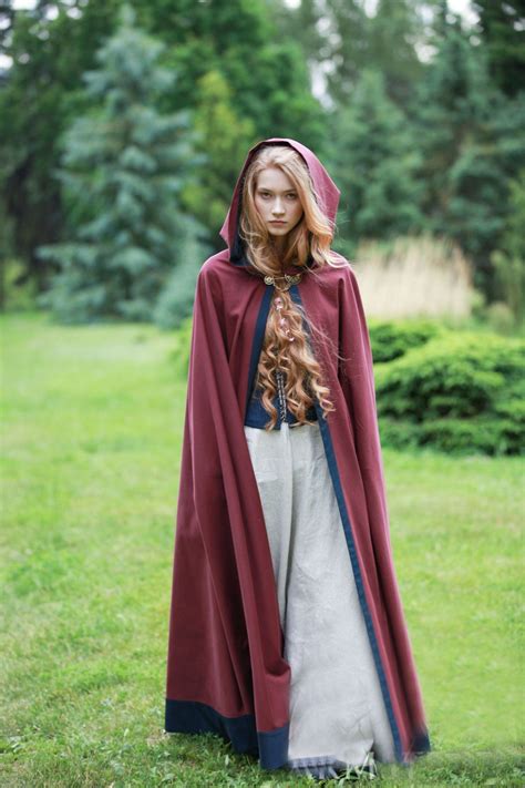 Classical Medieval Hooded Cape Cloak Coat Rrdeye Fashion Fantasy