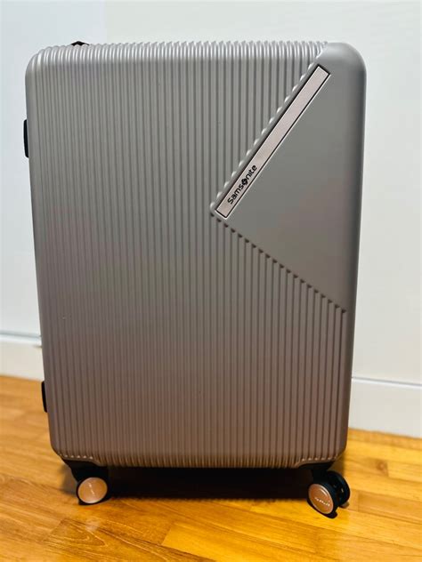 Samsonite Zeltus Spinner Luggage 69cm With Scale Hobbies Toys