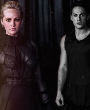 Tyler & Caroline / TVD Season 5 - Tyler and Caroline Fan Art (35685579 ...