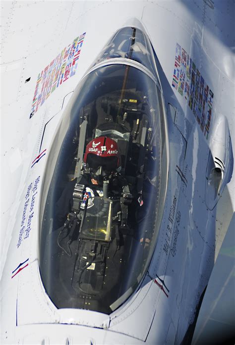 New Hampshire Air National Guard Training Mission with Thunderbirds - Photorecon.net