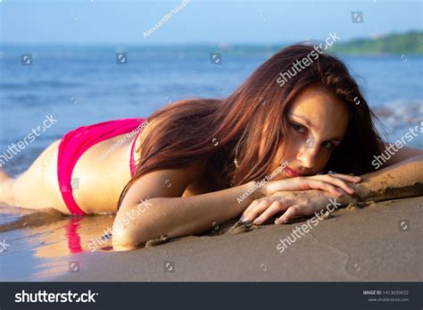 Beautiful Sexy Girl Pink Bikini Lying Stock Photo 1413639032 Shutterstock