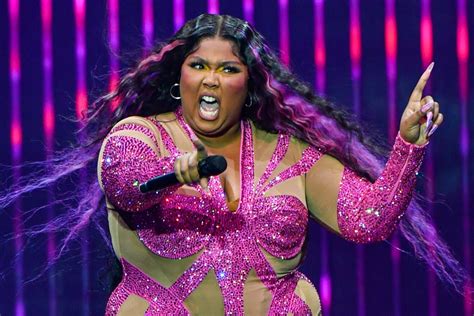 Lizzo Dancers Sue Singer For Sexual Harassment And Weight Shaming Town Saga