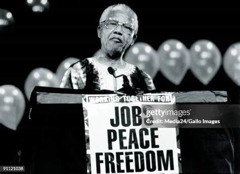 Nelson Mandela Speech Photos and Premium High Res Pictures - Getty Images