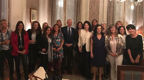 Encuentro A Agenda Abierta De Roberto Lavagna Con Mujeres Referentes De