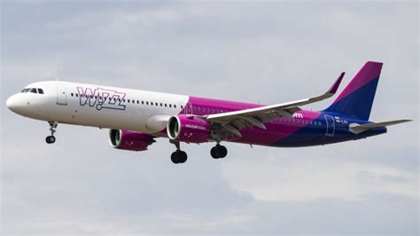 Wizz Air Receives First Airbus A320neo International Flight Network