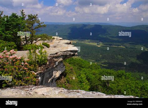 Mcafee Knob Appalachian Trail Roanoke Virginia Usa Stock Photo Alamy