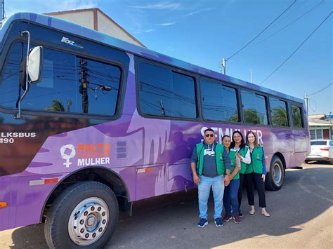 Ônibus Lilás da Semulher leva atendimento social psicológico e