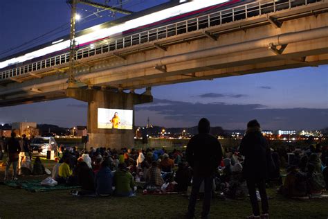 第6回ねぶくろシネマhalloween 調布・多摩川河川敷