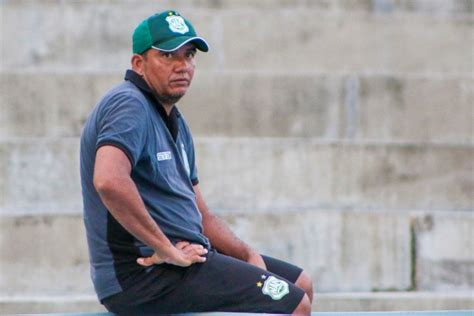 Nacional de Patos efetiva terceiro técnico em 6 dias e deve estrear no