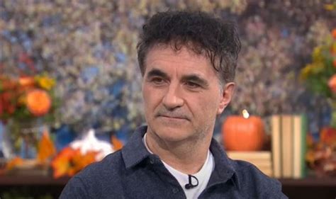 Supervets Noel Fitzpatrick Details Feeling Best Friend S Heart