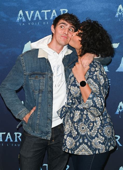 Photo Vaimalama Chaves et son compagnon Nicolas Fleury à la première