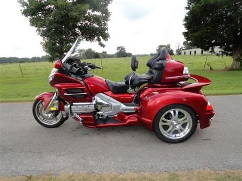 Buy 2010 Honda Goldwing GL1800 Caliente Red Roadsmith On 2040 Motos