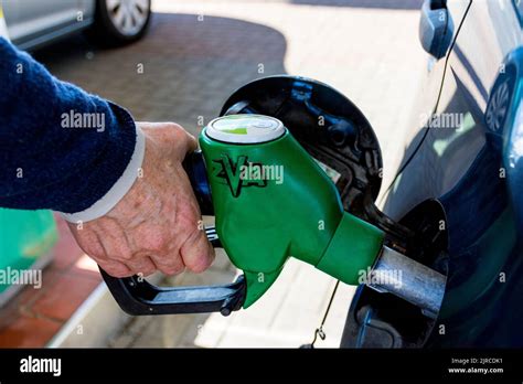 Fuel Station Ireland Hi Res Stock Photography And Images Alamy