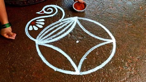 Puratasi Madham Simple Bird Kolam Navaratri Special Kolam Saraswati