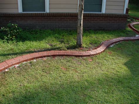 Brick Driveway Image: Brick Edging