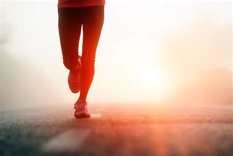 41 Quotes From Runners That Will Help You Power Through Your Last Mile