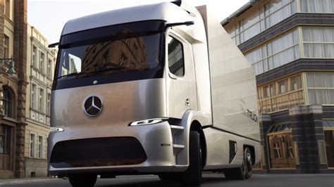 Mercedes Benz Urban E Truck Electric Truck Youtube