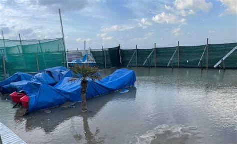 Maltempo Toscana Pioggia Vento E Mareggiate Allerta Giallo Viareggio